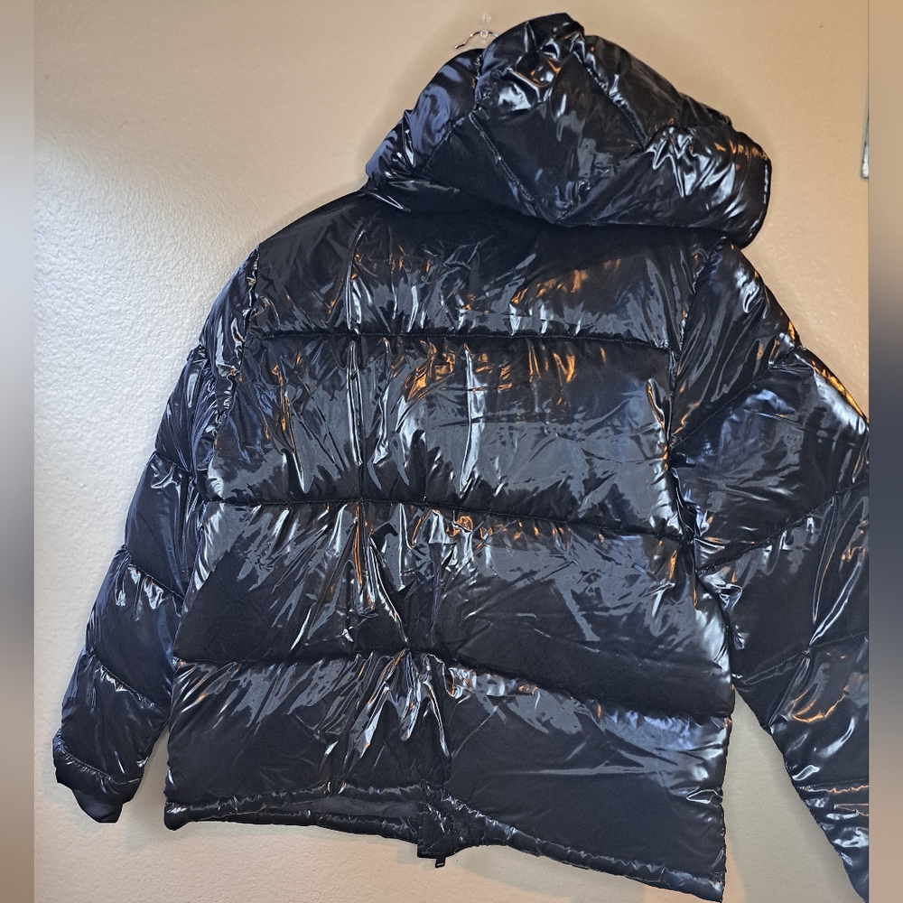 BCBG Paris Black Puffer Jacket Glossy Oversized - Picture 3 of 11